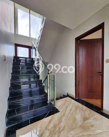 Dijual Hunian Mewah dengan Fasilitas Sekitar Lengkap di Jagakarsa, Jakarta Selatan Dijual Hunian Mewah dengan Fasilitas Sekitar Lengkap di Jagakarsa, Jakarta Selatan