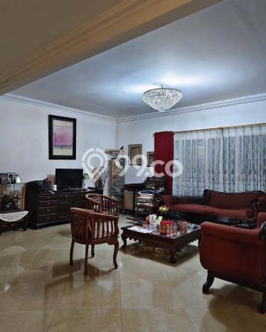 Siap Huni Rumah Mewah 4 Kamar di Kebon Jeruk Dekat ke Mana Saja Siap Huni Rumah Mewah 4 Kamar di Kebon Jeruk Dekat ke Mana Saja