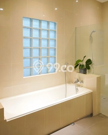 Ready to Use! Premium House LT 973m2 Desain Modern di Kemang Ready to Use! Premium House LT 973m2 Desain Modern di Kemang