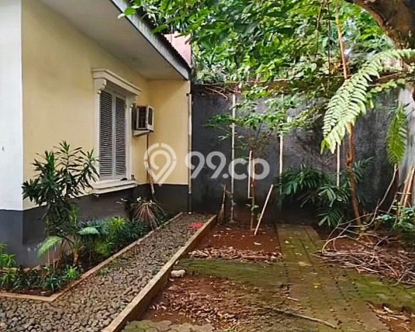 Siap Huni Rumah Mewah 4 Kamar di Kebon Jeruk Dekat ke Mana Saja Siap Huni Rumah Mewah 4 Kamar di Kebon Jeruk Dekat ke Mana Saja