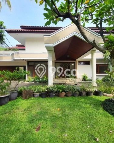 Sewa Rumah Harga Terjangkau di Kemang Jakarta Selatan dengan 5 KT Sewa Rumah Harga Terjangkau di Kemang Jakarta Selatan dengan 5 KT