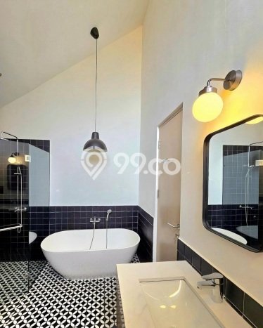 For Sale! Premium House LT 350m2 Desain Modern di Cipete For Sale! Premium House LT 350m2 Desain Modern di Cipete