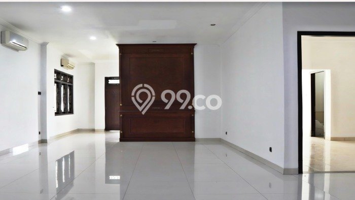 Hot Offer Hunian Premium Ideal dan Luas di Menteng, Jakarta Pusat Hot Offer Hunian Premium Ideal dan Luas di Menteng, Jakarta Pusat
