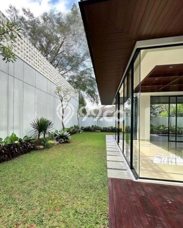 Hunian Super Mewah dengan Akses Paling Strategis di Kemang, Jakarta Selatan Hunian Super Mewah dengan Akses Paling Strategis di Kemang, Jakarta Selatan