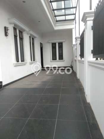 Jual Rumah Bagus Siap Huni LB 270m2 di Pondok Aren, Tangerang Selatan Jual Rumah Bagus Siap Huni LB 270m2 di Pondok Aren, Tangerang Selatan