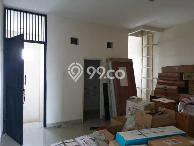 Ruko Bagus Dijual LB 150m2 Lokasi Strategis Tangerang Selatan Area Cocok untuk Bisnis Ruko Bagus Dijual LB 150m2 Lokasi Strategis Tangerang Selatan Area Cocok untuk Bisnis