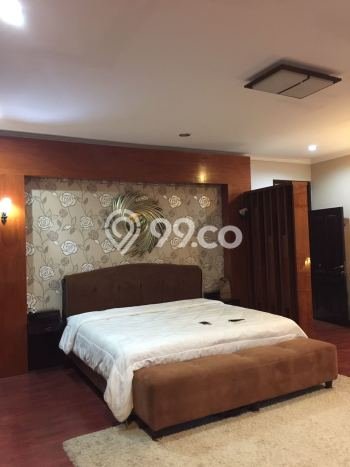 Ready to Use! Premium House LT 730m2 Desain Elegan di Bintaro Ready to Use! Premium House LT 730m2 Desain Elegan di Bintaro