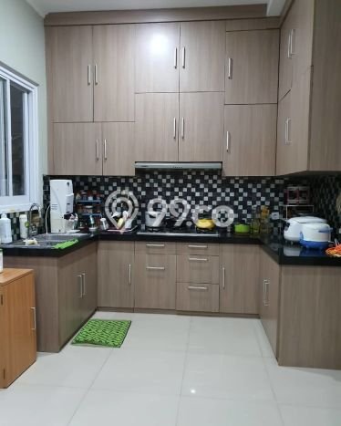 Jual Rumah Luas Elegan Dengan View Eksklusif di Lebak Bulus, Jakarta Selatan Jual Rumah Luas Elegan Dengan View Eksklusif di Lebak Bulus, Jakarta Selatan