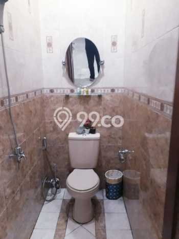 Rumah Elit Modern Tanpa Renovasi di Pondok Indah Jakarta Selatan Rumah Elit Modern Tanpa Renovasi di Pondok Indah Jakarta Selatan