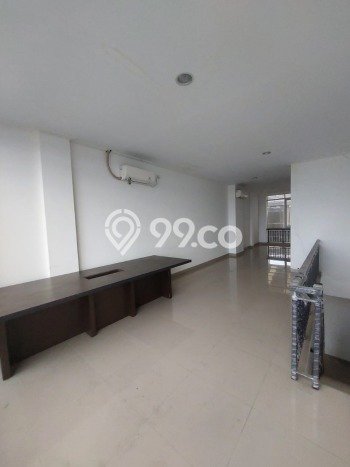 Ruko Dijual di Prime Area Jakarta Utara Luas 200m2 Ruko Dijual di Prime Area Jakarta Utara Luas 200m2