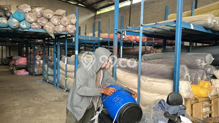 Unit Gudang Dijual di Margaasih Bandung 1000m2 Unit Gudang Dijual di Margaasih Bandung 1000m2