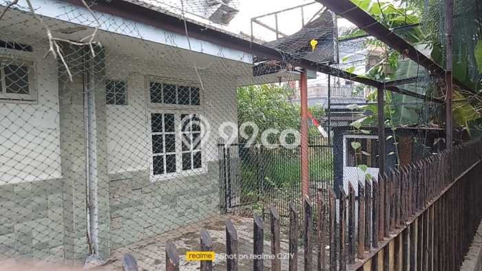 For Sale! Luxury House LT 400m2 Desain Modern di Kemanggisan For Sale! Luxury House LT 400m2 Desain Modern di Kemanggisan
