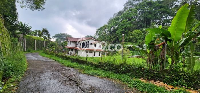 Hot Offer Hunian Mewah Ideal dan Luas di Cisarua, Bogor Hot Offer Hunian Mewah Ideal dan Luas di Cisarua, Bogor
