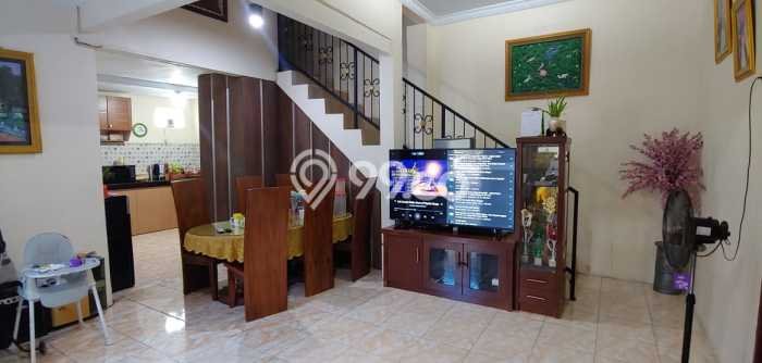 Rumah Strategis Modern Lb 100m2 di Cileungsi, Bogor Rumah Strategis Modern Lb 100m2 di Cileungsi, Bogor