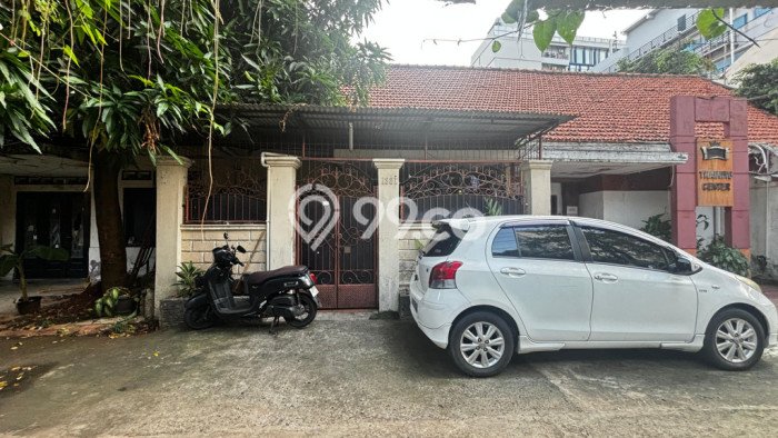 Disewakan! Rumah 4 Kamar Tidur &
4 Kamar Mandi di Kebon Kacang, Jakarta Pusat Disewakan! Rumah 4 Kamar Tidur &
4 Kamar Mandi di Kebon Kacang, Jakarta Pusat