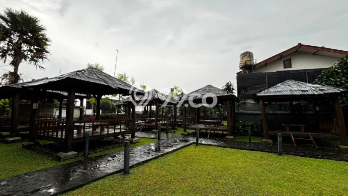 Jual Hotel Kawasan Cisarua, Luas 500m2m², Kawasan Potensial, Jalan Utama Jual Hotel Kawasan Cisarua, Luas 500m2m², Kawasan Potensial, Jalan Utama