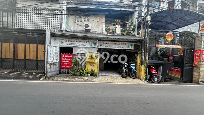 Dijual Rumah Premium dengan Fasilitas Sekitar Lengkap di Tebet, Jakarta Selatan Dijual Rumah Premium dengan Fasilitas Sekitar Lengkap di Tebet, Jakarta Selatan
