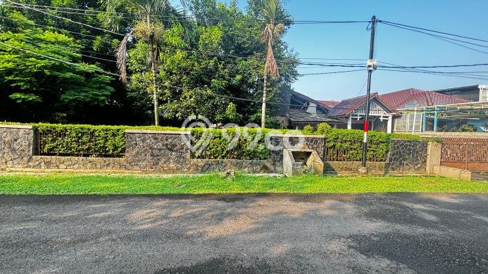 Dijual Hunian Mewah dengan Fasilitas Sekitar Komplit di Cipayung, Jakarta Timur Dijual Hunian Mewah dengan Fasilitas Sekitar Komplit di Cipayung, Jakarta Timur