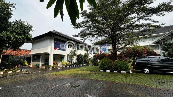 Kantor Dijual di Matraman Jakarta Timur dengan Luas Bangunan 3086m2 Kantor Dijual di Matraman Jakarta Timur dengan Luas Bangunan 3086m2