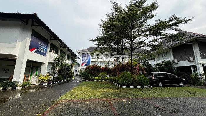 Kantor Dijual di Matraman Jakarta Timur dengan Luas Bangunan 3086m2 Kantor Dijual di Matraman Jakarta Timur dengan Luas Bangunan 3086m2