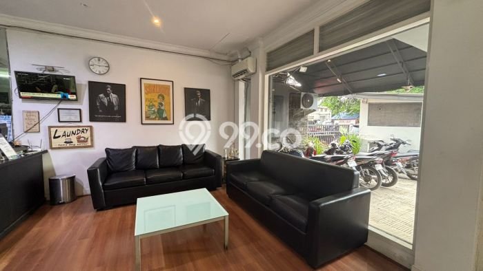 Rumah Mewah Siap Huni LT 635m2 di Mampang Prapatan, Jakarta Selatan Rumah Mewah Siap Huni LT 635m2 di Mampang Prapatan, Jakarta Selatan
