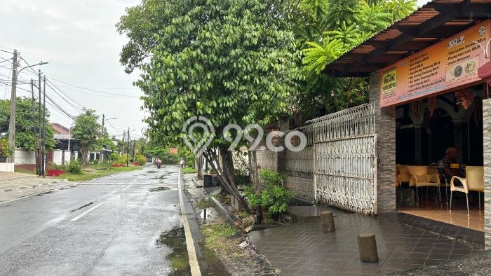 Rumah Mewah Dijual LT 348m2 di Pulo Gadung, Jakarta Timur Rumah Mewah Dijual LT 348m2 di Pulo Gadung, Jakarta Timur