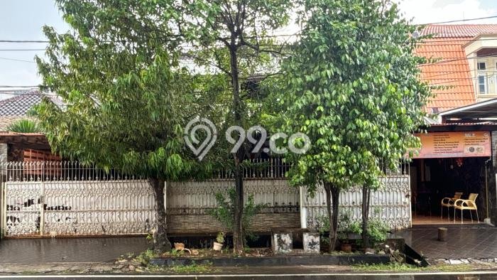 Rumah Mewah Dijual LT 348m2 di Pulo Gadung, Jakarta Timur Rumah Mewah Dijual LT 348m2 di Pulo Gadung, Jakarta Timur