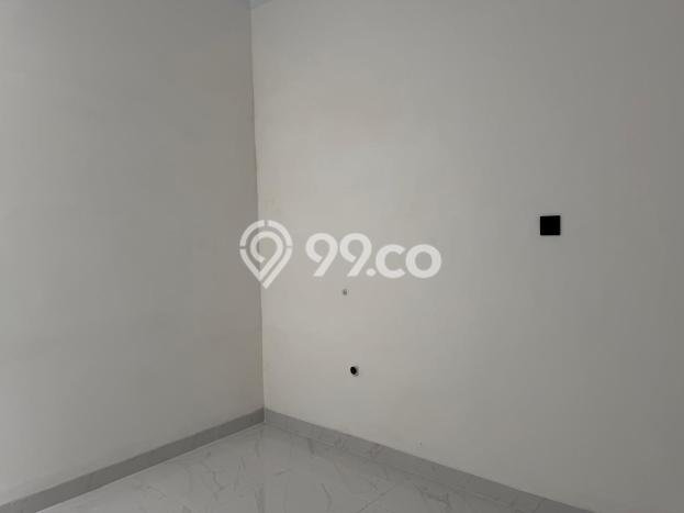 Dijual Rumah 3 Kamar Lokasi Strategis Nyaman dan Strategis di BSD Dijual Rumah 3 Kamar Lokasi Strategis Nyaman dan Strategis di BSD