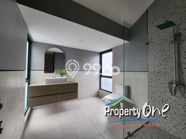 Hot Offer Hunian Premium Ideal dan Luas di BSD, Tangerang Selatan Hot Offer Hunian Premium Ideal dan Luas di BSD, Tangerang Selatan