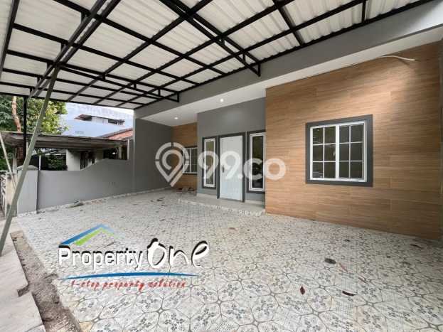 Rumah Modern Minimalis 4 Kamar Siap Huni di BSD Rumah Modern Minimalis 4 Kamar Siap Huni di BSD