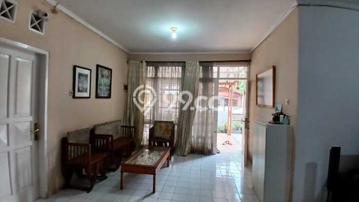 For Sale Rumah 3 Kamar Lokasi Ideal Bagus dan Strategis di Pamulang For Sale Rumah 3 Kamar Lokasi Ideal Bagus dan Strategis di Pamulang