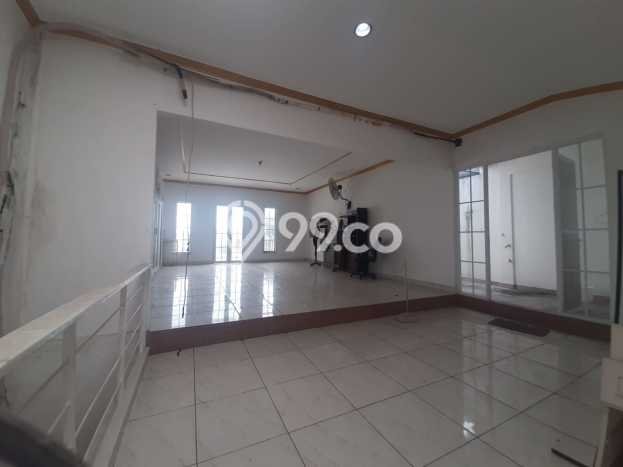 Dijual Rumah Premium dengan Fasilitas Sekitar Lengkap di BSD, Tangerang Selatan Dijual Rumah Premium dengan Fasilitas Sekitar Lengkap di BSD, Tangerang Selatan
