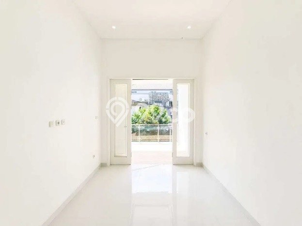Rumah Modern Cantik 3 KT Siap Huni di Serpong Rumah Modern Cantik 3 KT Siap Huni di Serpong