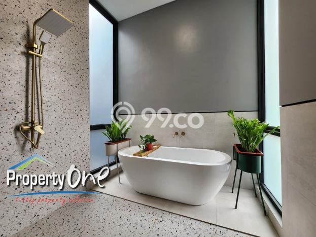 Hot Offer Hunian Premium Ideal dan Luas di BSD, Tangerang Selatan Hot Offer Hunian Premium Ideal dan Luas di BSD, Tangerang Selatan