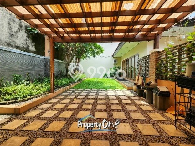 Siap Huni Rumah Mewah 4 Kamar di Serpong Dekat ke Mana Pun Siap Huni Rumah Mewah 4 Kamar di Serpong Dekat ke Mana Pun