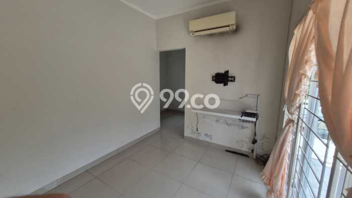 Dijual Rumah Minimalis Bagus Punya 2 KT di Serpong Tangerang Selatan SHM Dijual Rumah Minimalis Bagus Punya 2 KT di Serpong Tangerang Selatan SHM