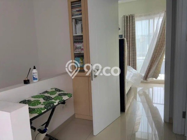 Rumah Modern Cantik 3 Kamar Bisa Langsung Pindah di BSD Rumah Modern Cantik 3 Kamar Bisa Langsung Pindah di BSD