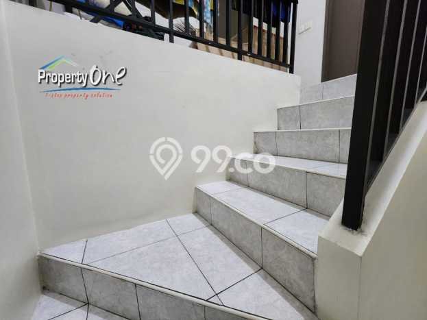 Dijual Rumah 5 Kamar Lokasi Ideal Bagus dan Strategis di Serpong Dijual Rumah 5 Kamar Lokasi Ideal Bagus dan Strategis di Serpong