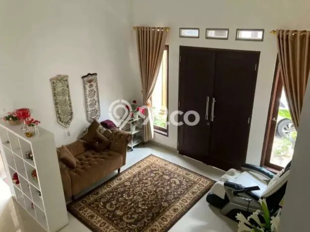 Dijual Cepat Rumah Bagus Siap Huni LB 180m2 di Kramat Jati, Jakarta Timur Dijual Cepat Rumah Bagus Siap Huni LB 180m2 di Kramat Jati, Jakarta Timur