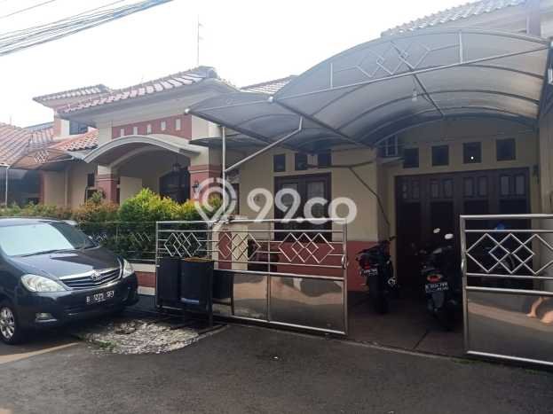 Rumah Elit Modern Siap Huni di Condet Jakarta Timur Rumah Elit Modern Siap Huni di Condet Jakarta Timur