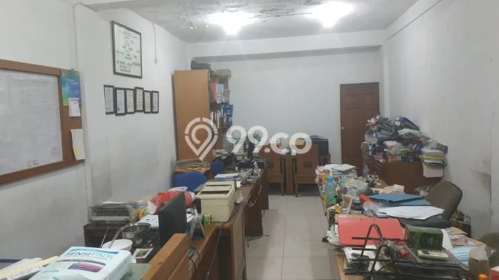 Unit Komersial Disewakan di Jakarta Timur Kawasan Strategis Harga Kompetitif Unit Komersial Disewakan di Jakarta Timur Kawasan Strategis Harga Kompetitif