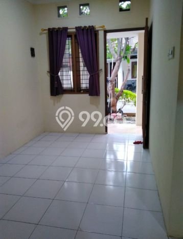 LOKASI TERBAIK! Rumah kawasan Condet, 1 KM, Lingkungan Elite, Luas 70m² Bangunan 45m² LOKASI TERBAIK! Rumah kawasan Condet, 1 KM, Lingkungan Elite, Luas 70m² Bangunan 45m²