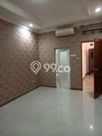 Disewakan Cepat Rumah Kondisi Bagus di Kawasan Tebet, Jakarta Selatan Disewakan Cepat Rumah Kondisi Bagus di Kawasan Tebet, Jakarta Selatan