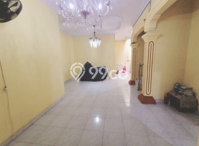 LIMITED UNIT! Rumah di Tebet, 3 KM, Luas 135m² Bangunan 200m² LIMITED UNIT! Rumah di Tebet, 3 KM, Luas 135m² Bangunan 200m²