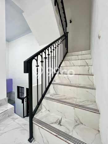 Jual Rumah Strategis Bagus Punya 3 KT di Jagakarsa Jakarta Selatan SHM Jual Rumah Strategis Bagus Punya 3 KT di Jagakarsa Jakarta Selatan SHM