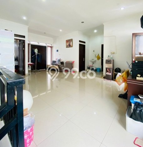 Rumah Mewah LB 220m2 Siap Huni Desain Elegan di Pejaten Timur, Jakarta Selatan Rumah Mewah LB 220m2 Siap Huni Desain Elegan di Pejaten Timur, Jakarta Selatan