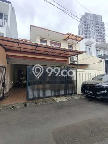 Lokasi strategis! Rumah siap pakai dikontrakkan di Tebet LB 180m2 Lokasi strategis! Rumah siap pakai dikontrakkan di Tebet LB 180m2