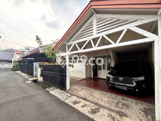 Disewakan Cepat Rumah Kondisi Baik di Area Tebet, Jakarta Selatan Disewakan Cepat Rumah Kondisi Baik di Area Tebet, Jakarta Selatan