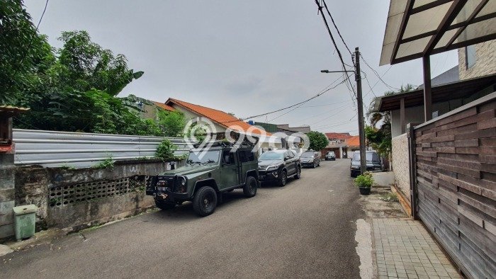 Tanah Bisnis Kawasan Tebet, Luas 216m², Akses Mudah Tanah Bisnis Kawasan Tebet, Luas 216m², Akses Mudah