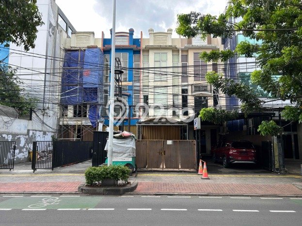 Lokasi Strategis! Dijual Ruko Bisnis di Tebet, Jakarta Selatan Kondisi Bagus Lokasi Strategis! Dijual Ruko Bisnis di Tebet, Jakarta Selatan Kondisi Bagus